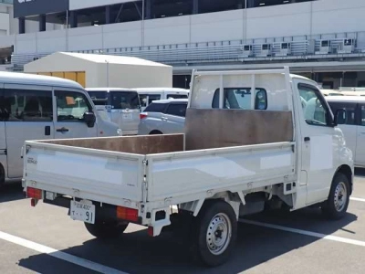 MAZDA BONGO TRUCK