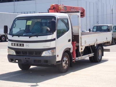 HINO DUTRO