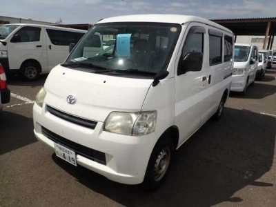 TOYOTA TOWN ACE VAN