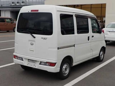 DAIHATSU HIJET CARGO