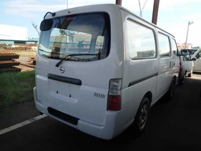 NISSAN CARAVAN
