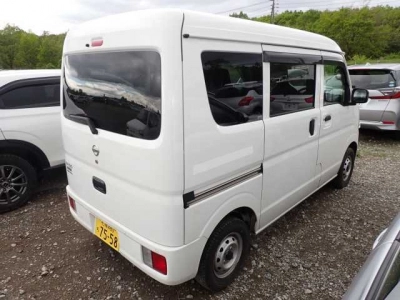 NISSAN NV100 CLIPPER