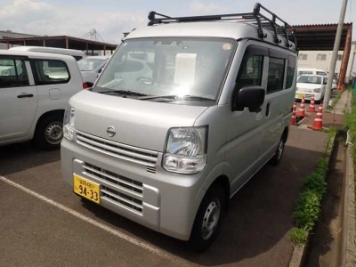 NISSAN NV100 CLIPPER