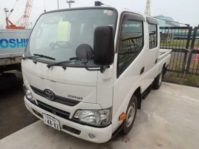 TOYOTA DYNA