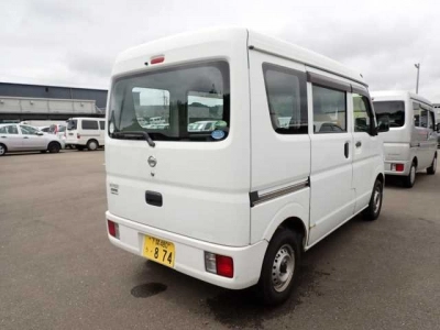 NISSAN NV100 CLIPPER
