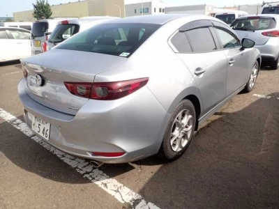 MAZDA MAZDA3