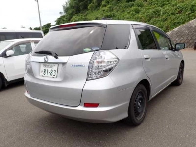 HONDA FIT SHUTTLE HYBRID