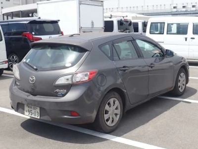 MAZDA AXELA SPORT