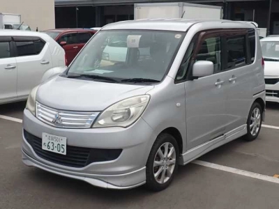 MITSUBISHI DELICA D:2