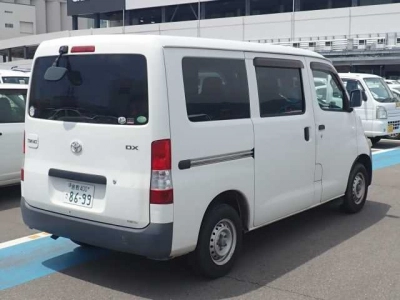 TOYOTA TOWN ACE VAN