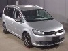 VOLKSWAGEN GOLF TOURAN