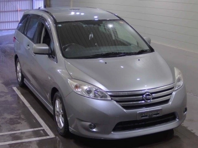 NISSAN LAFESTA