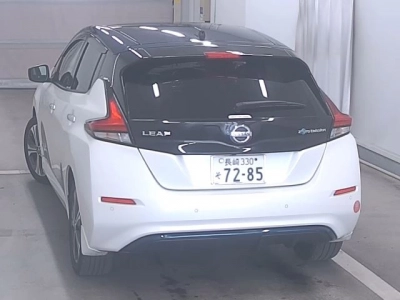 NISSAN LEAF