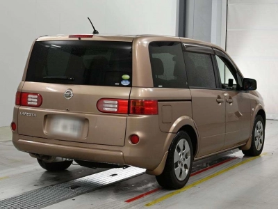 NISSAN LAFESTA