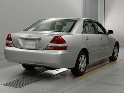 TOYOTA MARK II