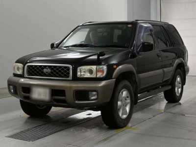NISSAN TERRANO