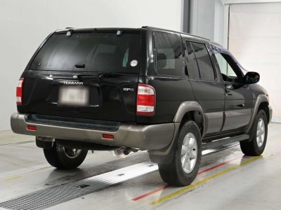 NISSAN TERRANO