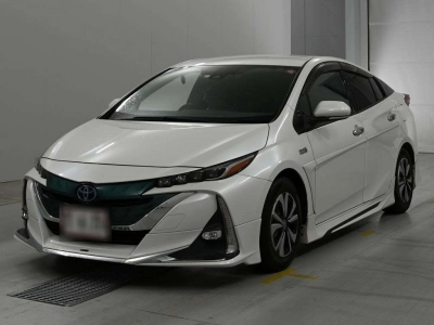 TOYOTA PRIUS PHV