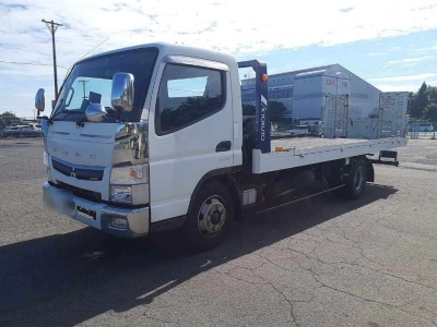 MITSUBISHI CANTER