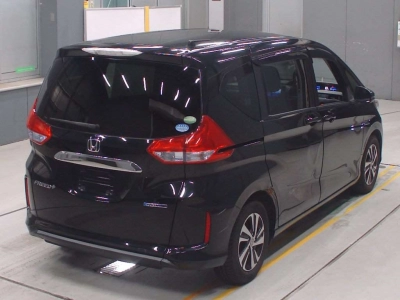 HONDA FREED + HYBRID