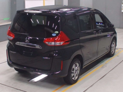 HONDA FREED + HYBRID