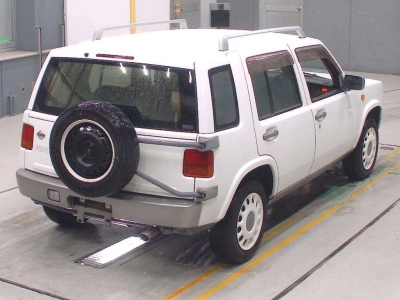 NISSAN RASHEEN
