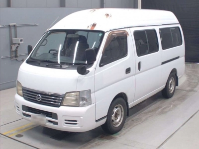 NISSAN CARAVAN BUS