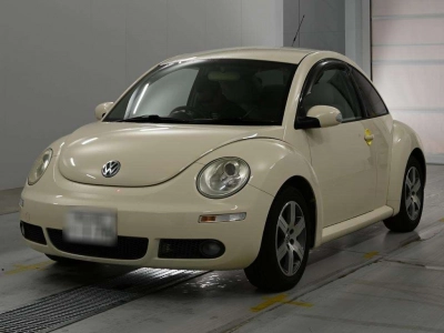 VOLKSWAGEN NEW BEETLE