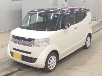 HONDA N-BOX SLASH