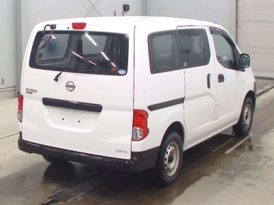 NISSAN NV200 VANETTE VAN
