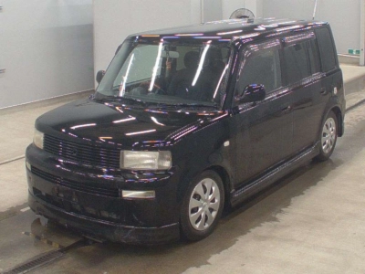 TOYOTA BB