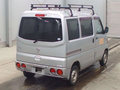 NISSAN CLIPPER VAN