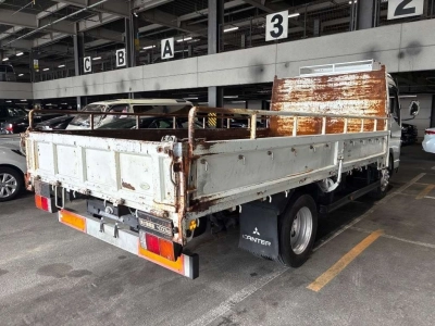 MITSUBISHI CANTER