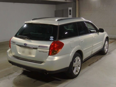 SUBARU OUTBACK