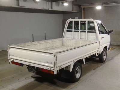 TOYOTA LITE ACE TRUCK