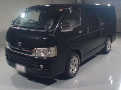 TOYOTA REGIUS VAN