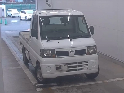 NISSAN CLIPPER TRUCK
