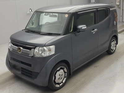 HONDA N-BOX SLASH