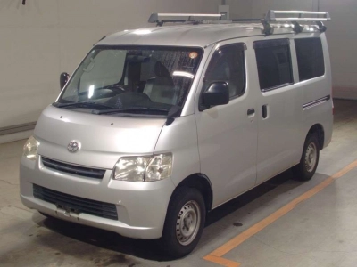 TOYOTA TOWN ACE VAN