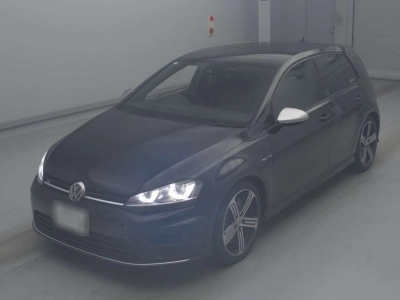 VOLKSWAGEN GOLF R