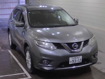 NISSAN X-TRAIL