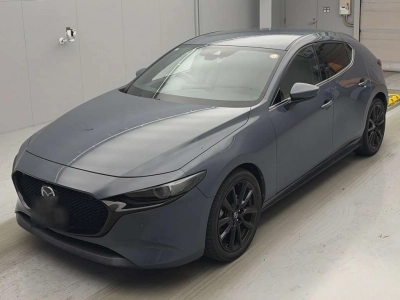 MAZDA MAZDA3 FASTBACK