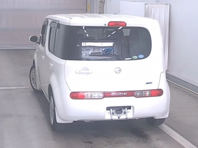 NISSAN CUBE