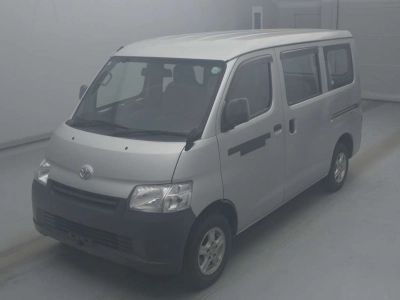 TOYOTA TOWN ACE VAN