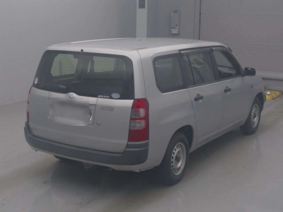 TOYOTA SUCCEED VAN