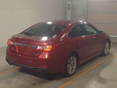 SUBARU LEGACY B4