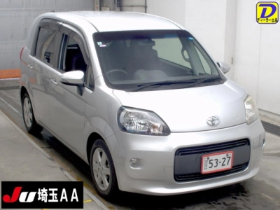 TOYOTA PORTE