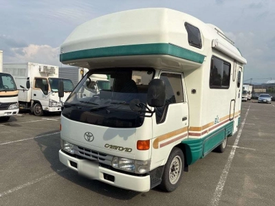 TOYOTA CAMROAD