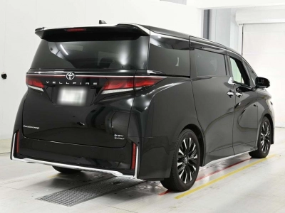 TOYOTA VELLFIRE HYBRID
