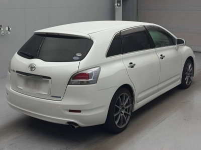 TOYOTA MARK X ZIO